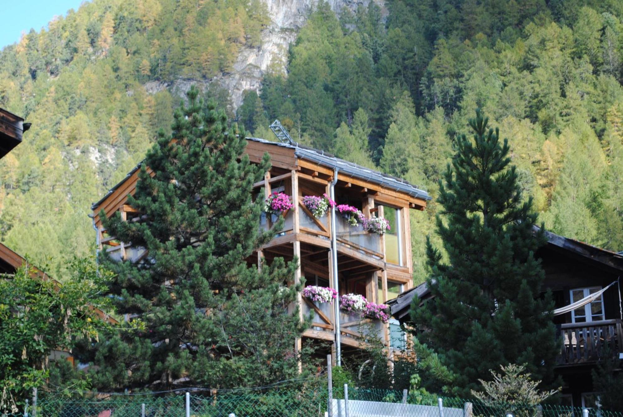 Chalet Schwalbennest Zermatt Exterior photo