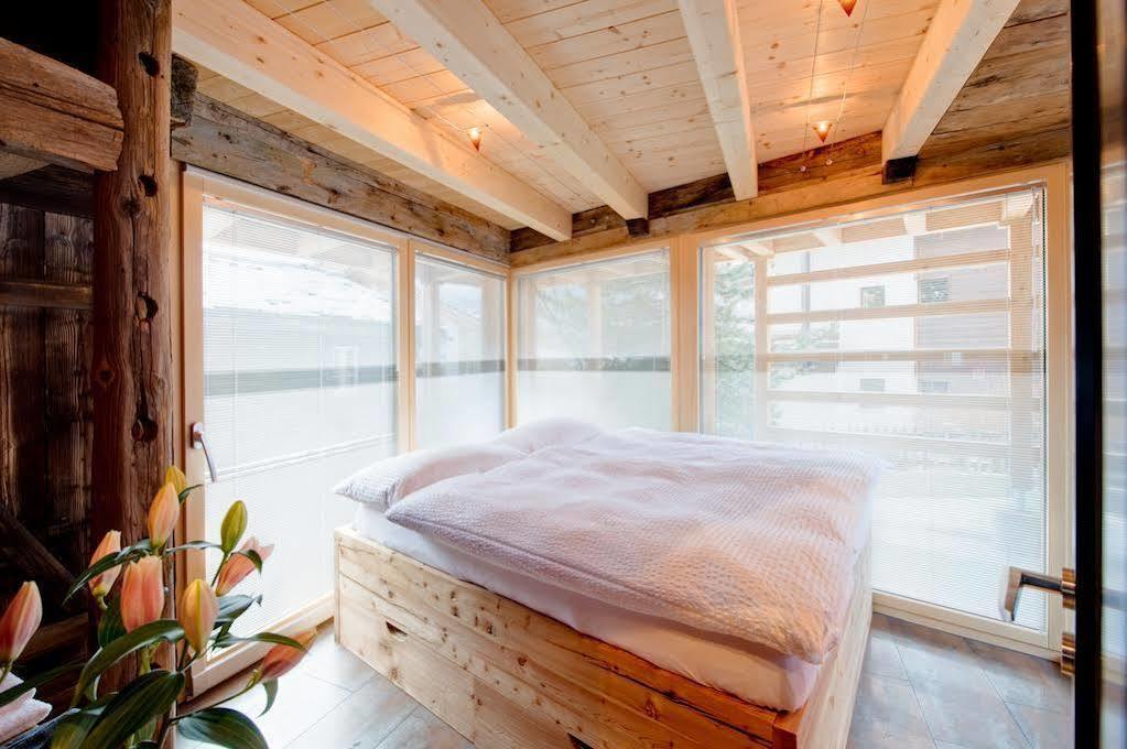 Chalet Schwalbennest Zermatt Exterior photo